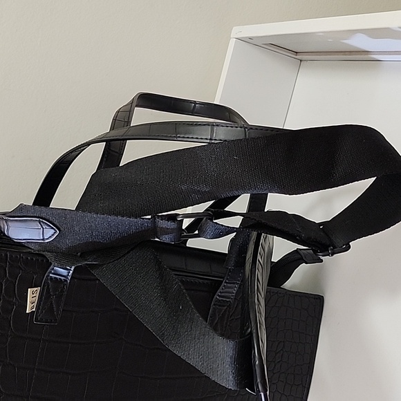 BÉIS 'The Large Work Tote' in Black Croc Large Laptop Bag - Picture 10 of 16